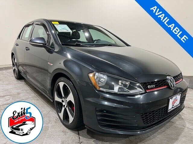 2017 VOLKSWAGEN Golf GTI