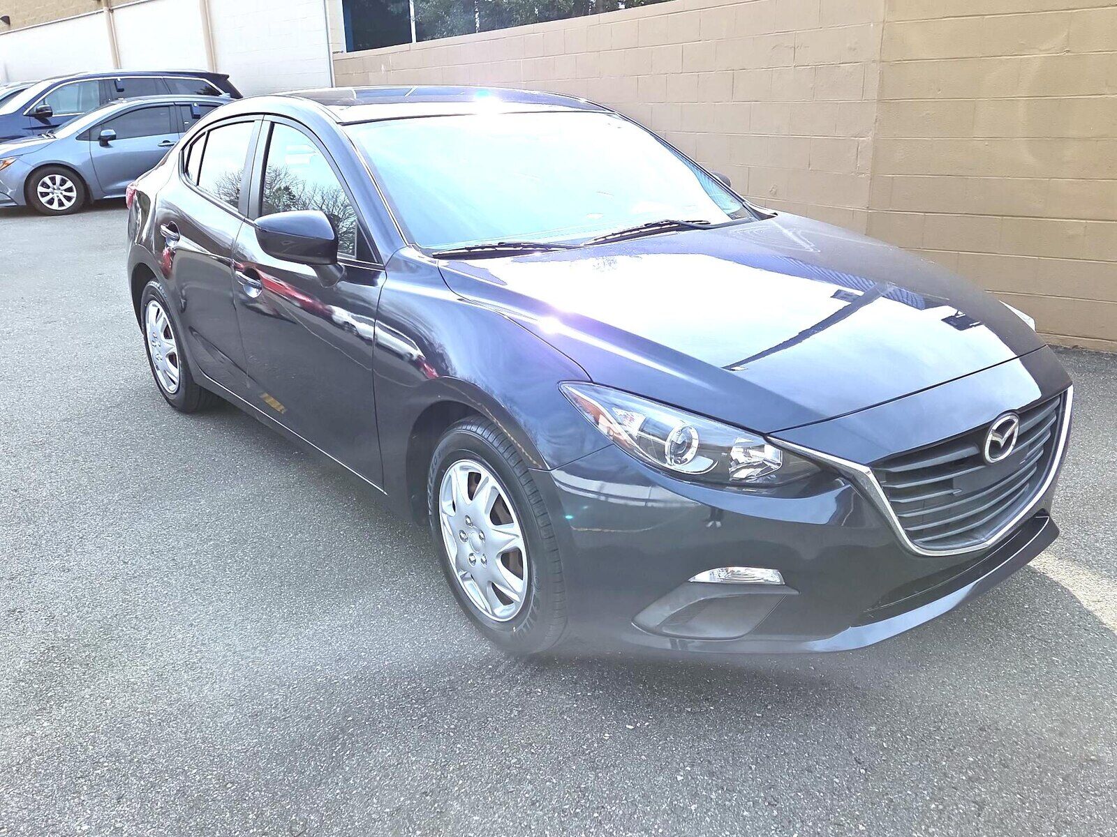 2016 MAZDA Mazda3
