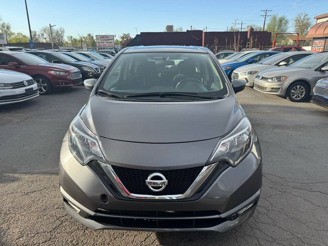 2017 NISSAN Versa