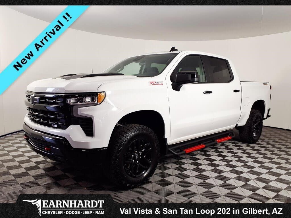 2024 CHEVROLET Silverado