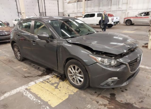2015 MAZDA Mazda3