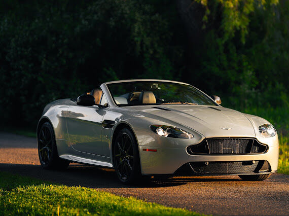 Aston Martin V8 Vantage