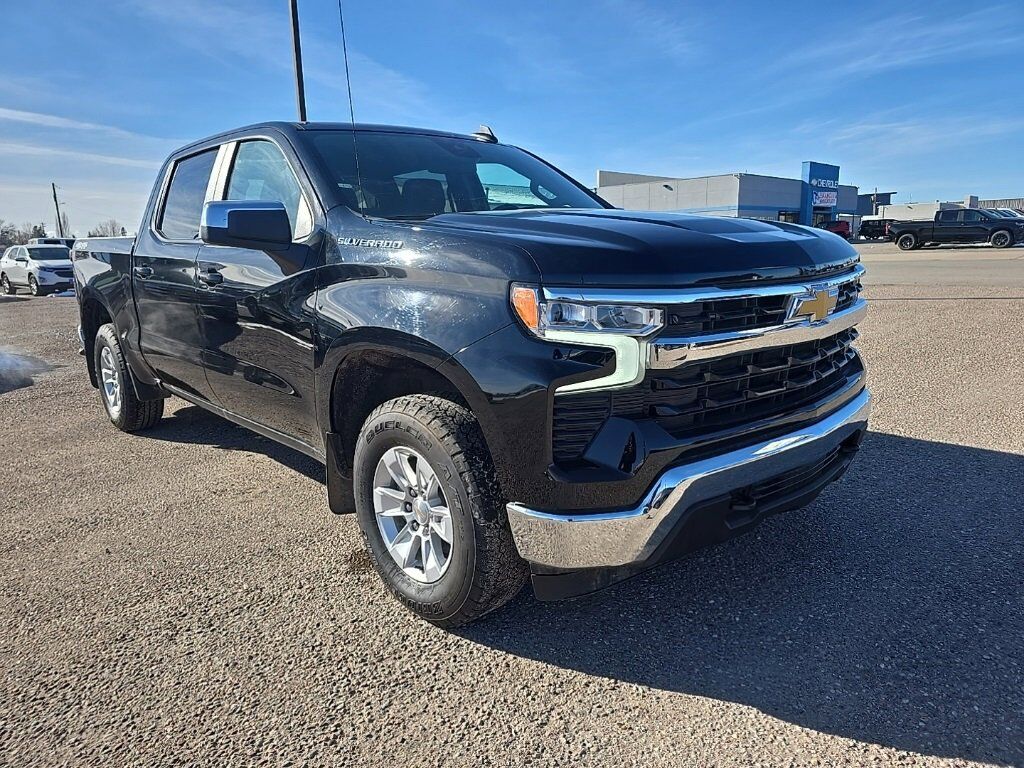 2025 CHEVROLET Silverado