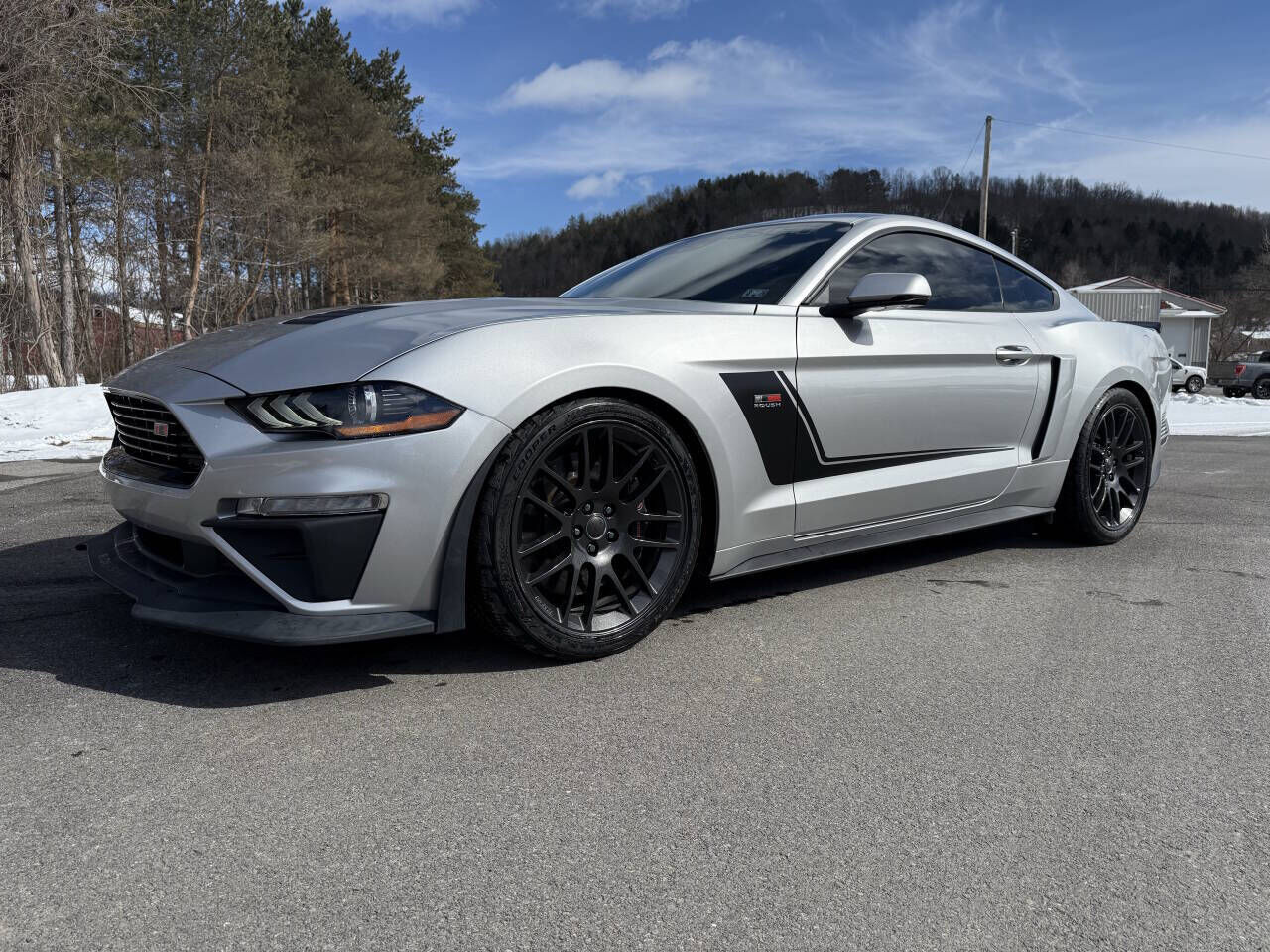 2019 FORD Mustang