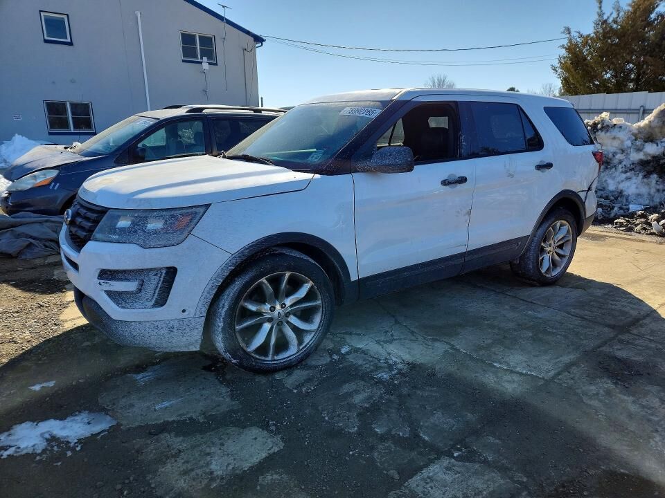 2017 FORD Explorer