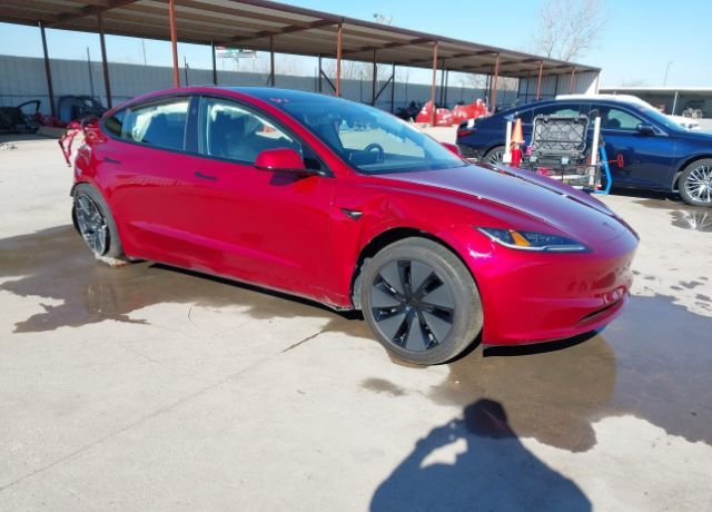 2026 TESLA Model 3