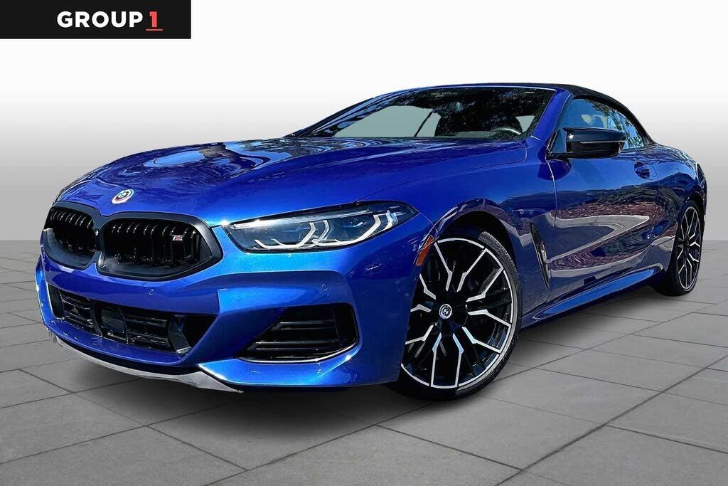 2023 BMW M8