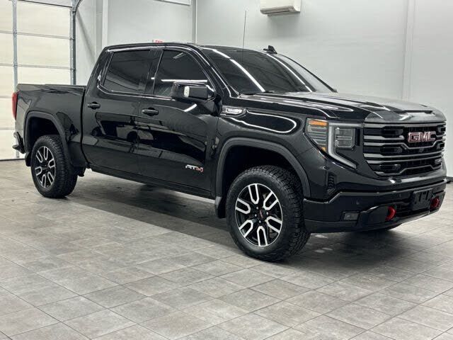 2023 GMC Sierra