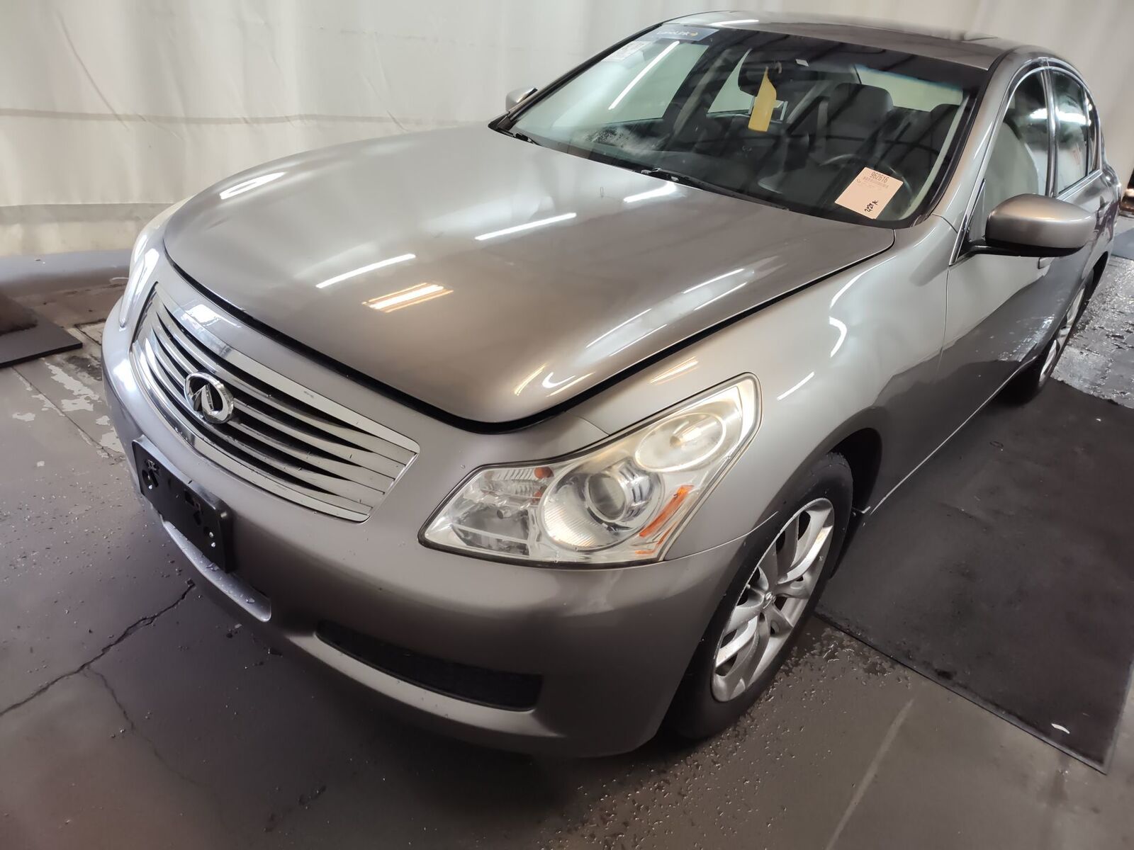 Infiniti G37