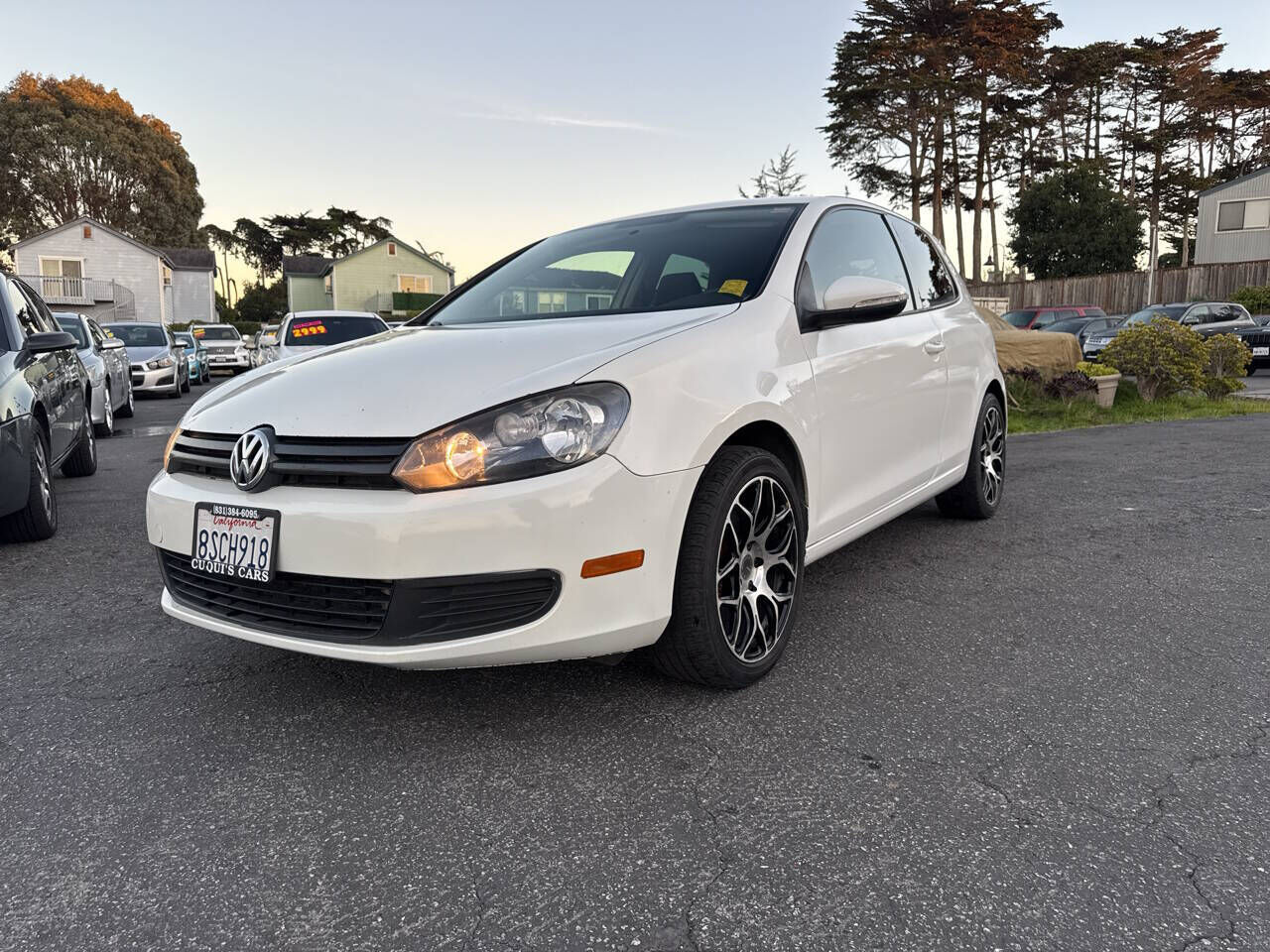 2011 VOLKSWAGEN Golf
