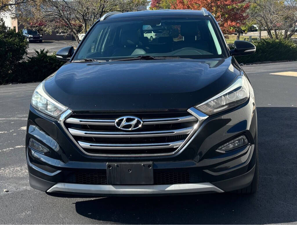2017 HYUNDAI Tucson
