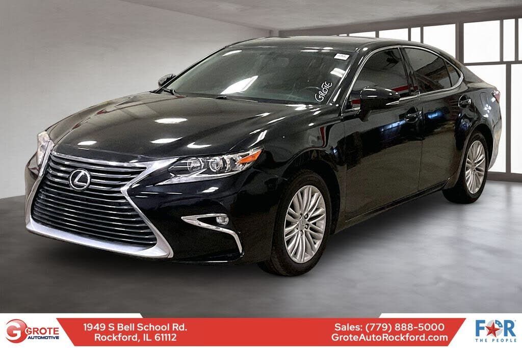 2016 LEXUS ES