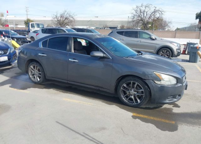 2012 NISSAN Maxima