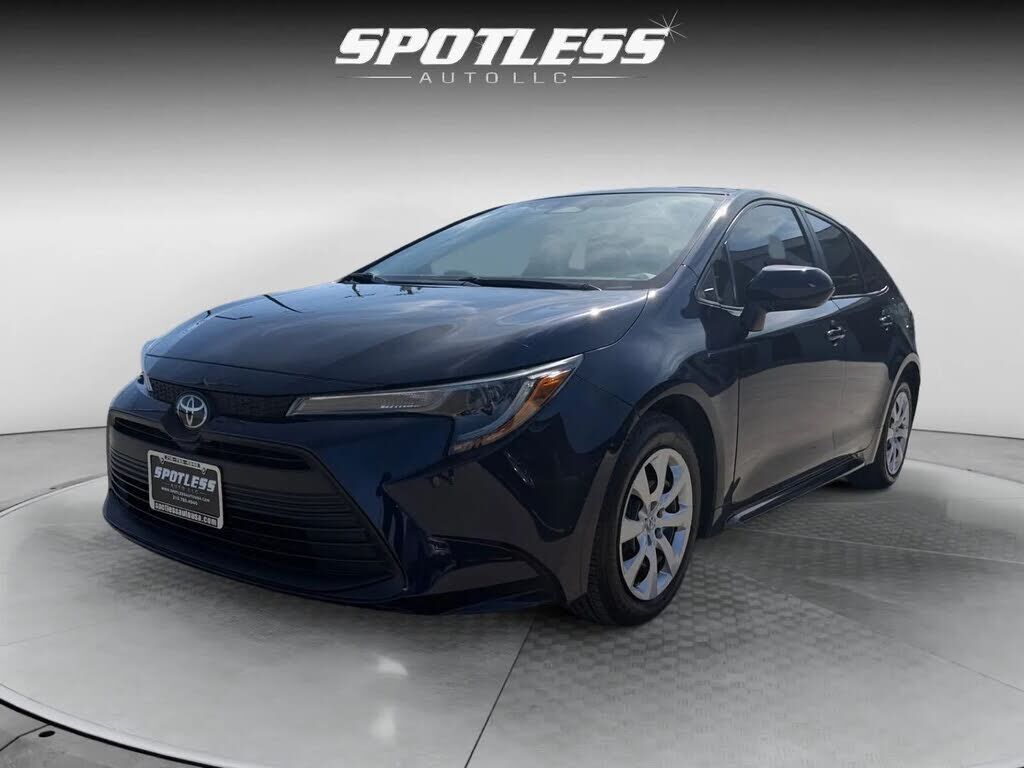 2024 TOYOTA Corolla