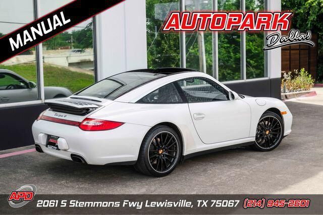 2009 PORSCHE 911