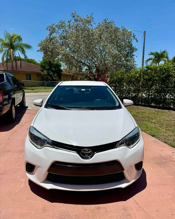 2014 TOYOTA Corolla