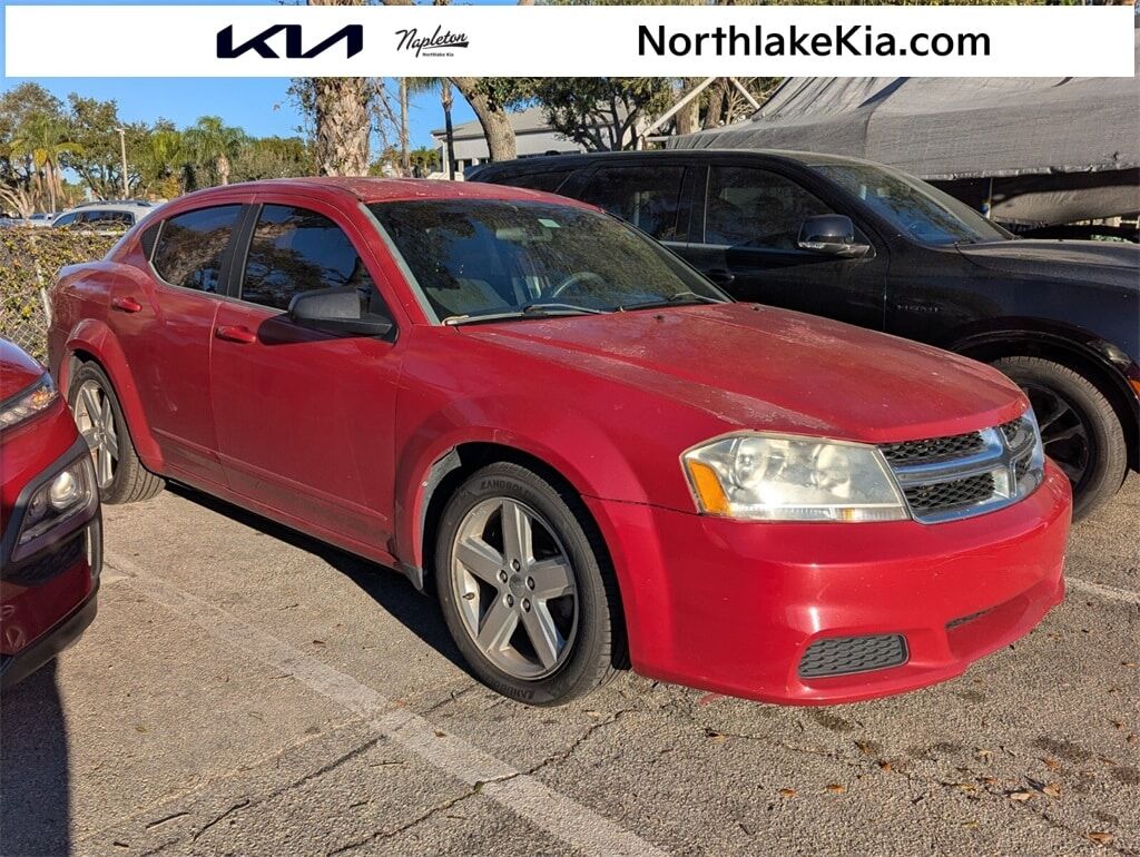 2013 DODGE Avenger