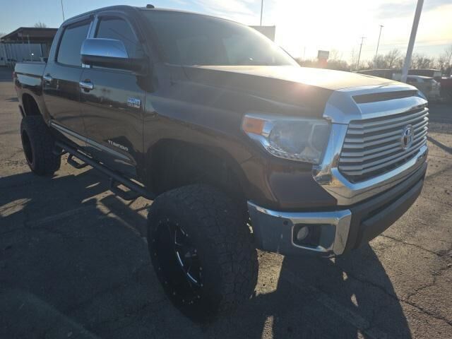 2016 TOYOTA Tundra