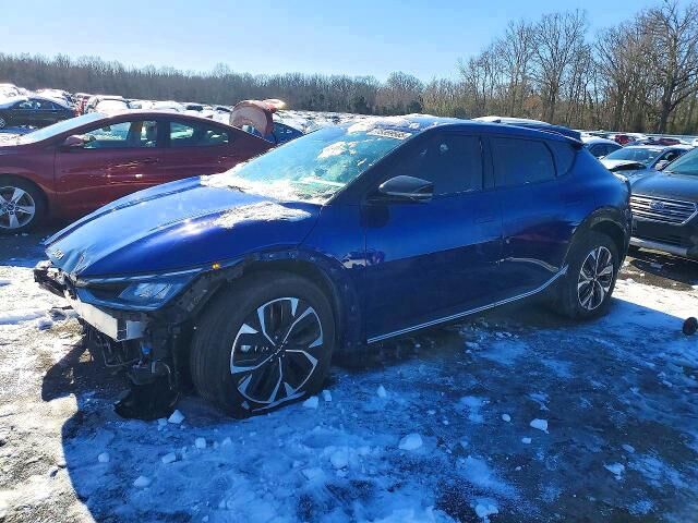 2023 KIA EV6
