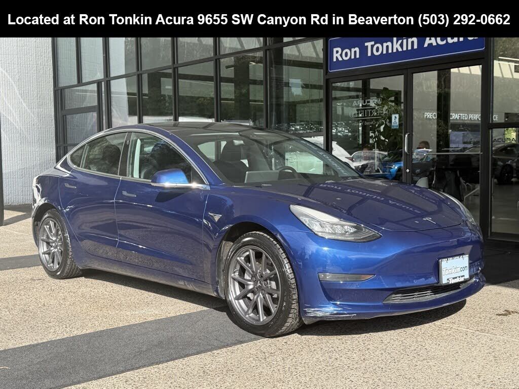 2019 TESLA Model 3