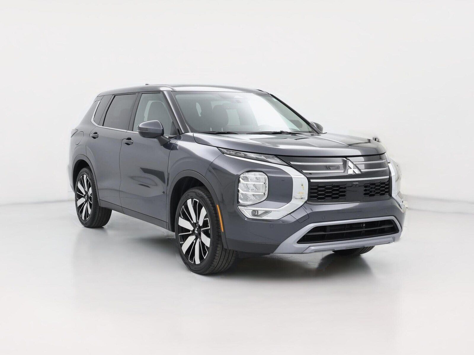 2025 MITSUBISHI Outlander