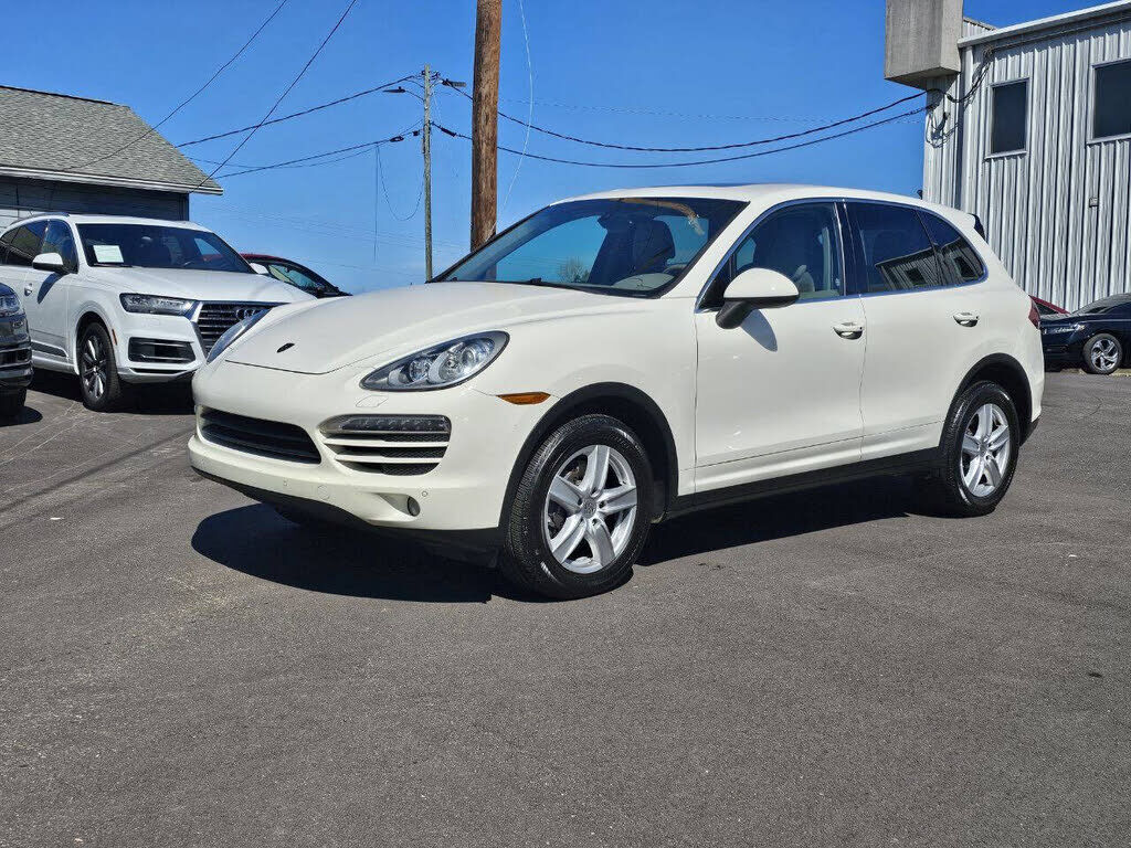 2012 PORSCHE Cayenne