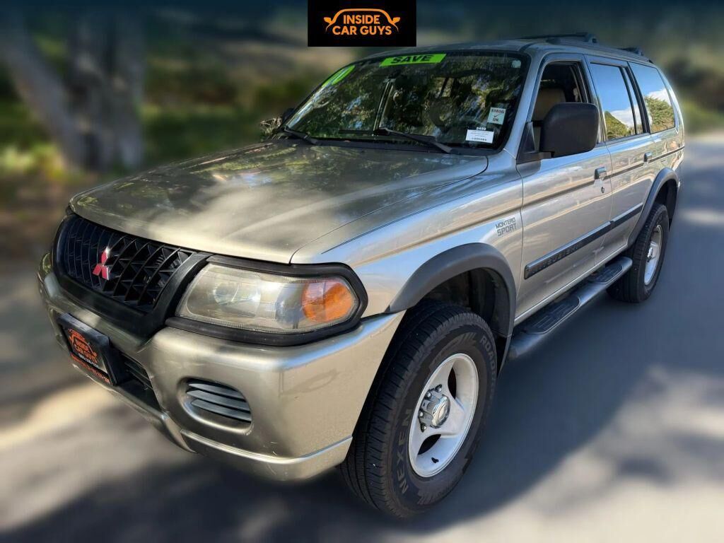 2000 MITSUBISHI Montero Sport
