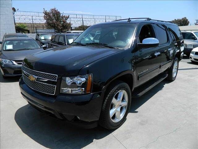 2011 CHEVROLET Suburban