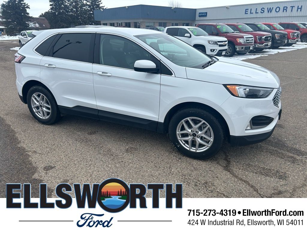 2023 FORD Edge