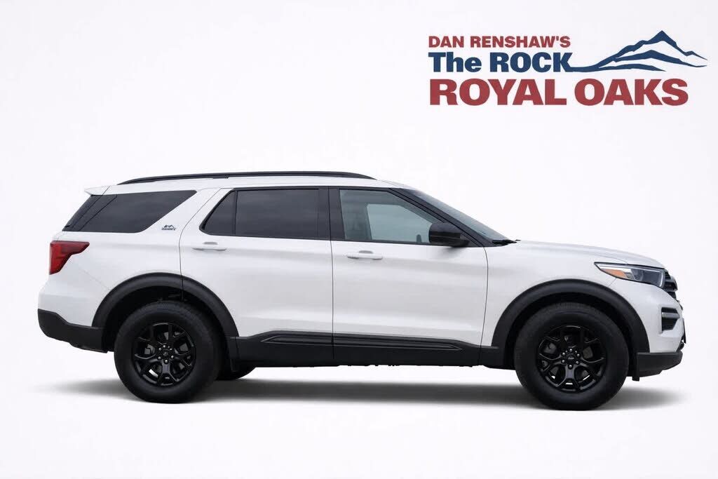 2022 FORD Explorer