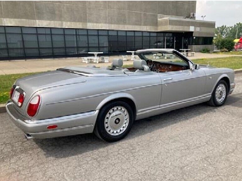 Rolls-Royce Corniche