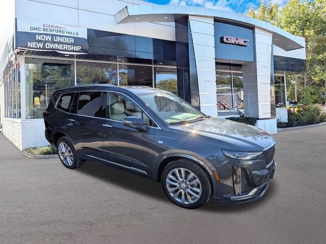 2020 CADILLAC XT6
