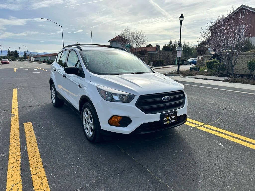2018 FORD Escape