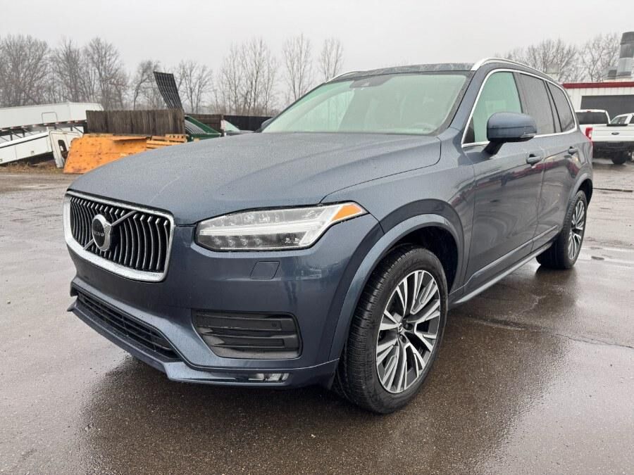 2021 VOLVO XC90