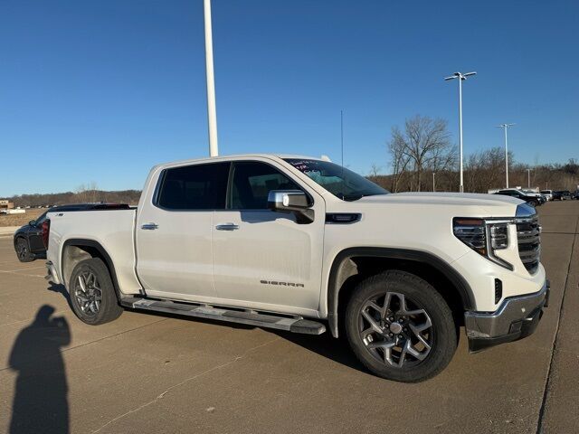 2024 GMC Sierra