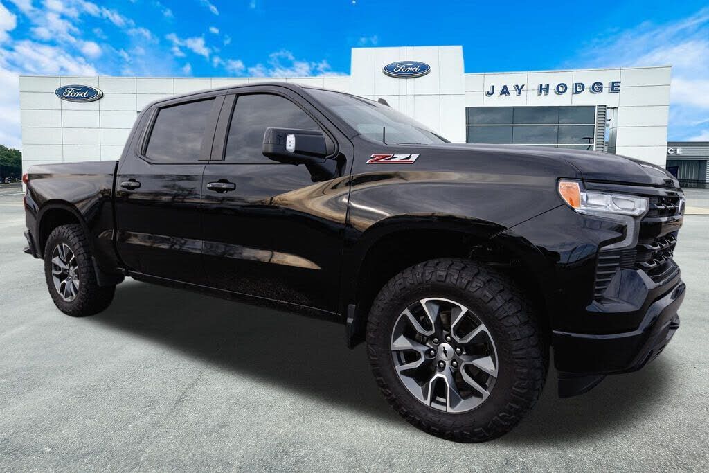 2023 CHEVROLET Silverado