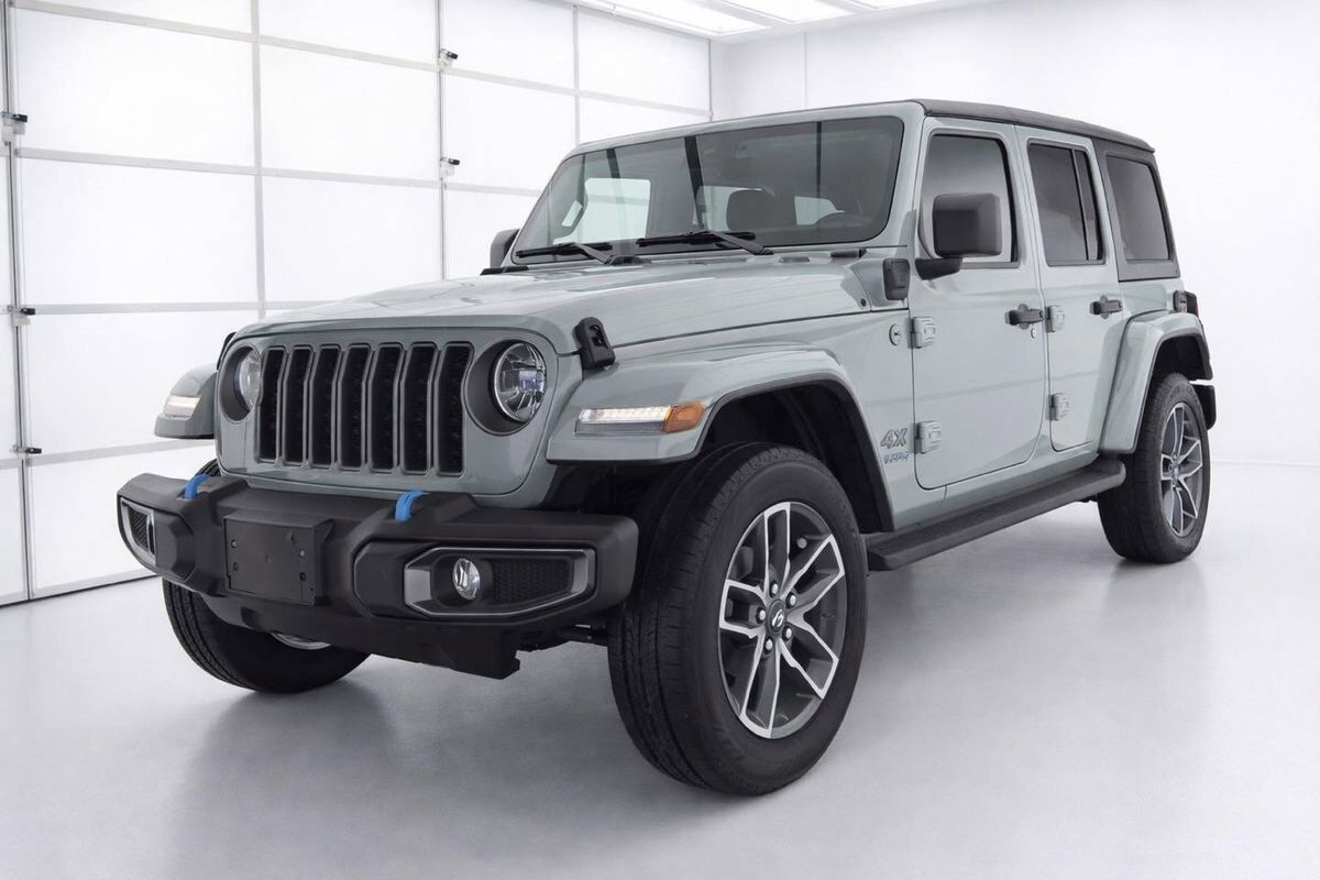 2024 JEEP Wrangler