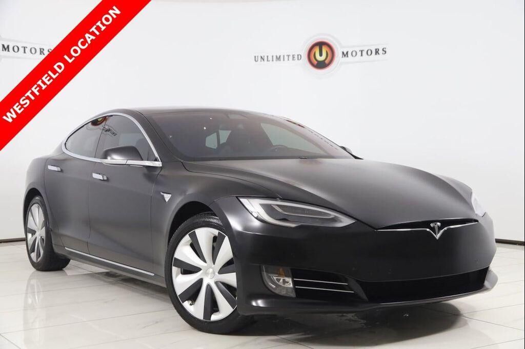 2021 TESLA Model S