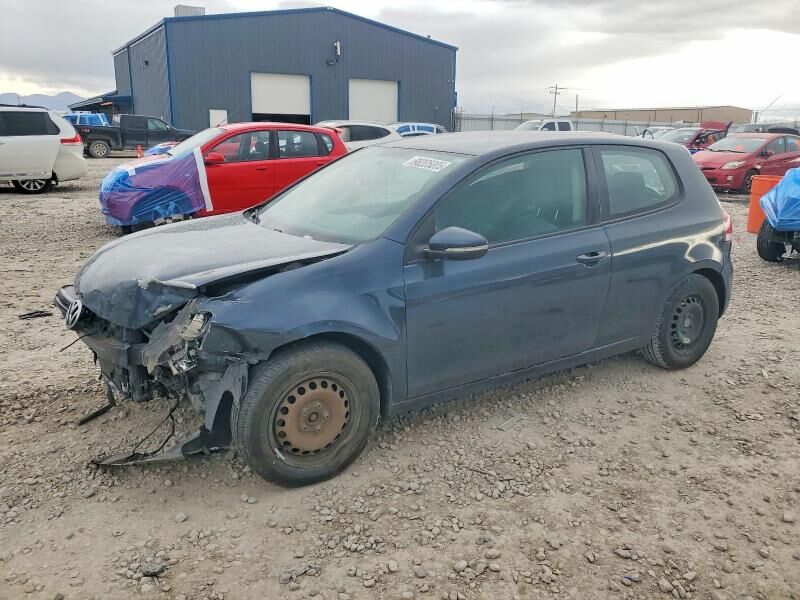 2011 VOLKSWAGEN Golf