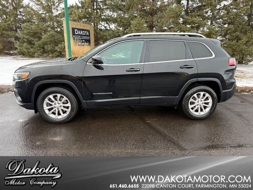 2019 JEEP Cherokee