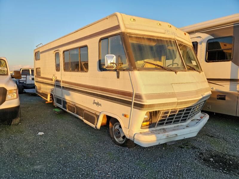 1984 CHEVROLET P - Series
