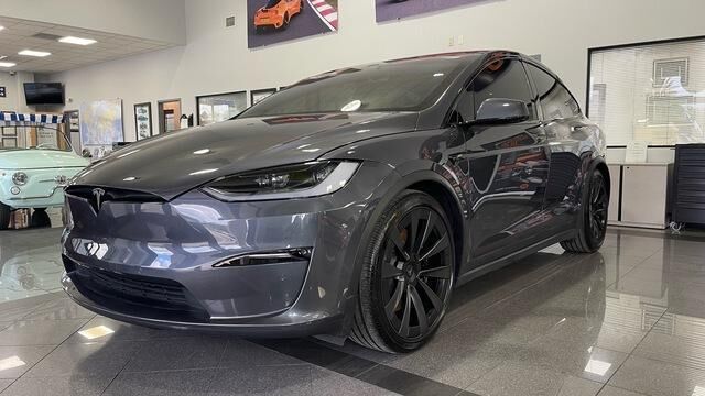2022 TESLA Model X