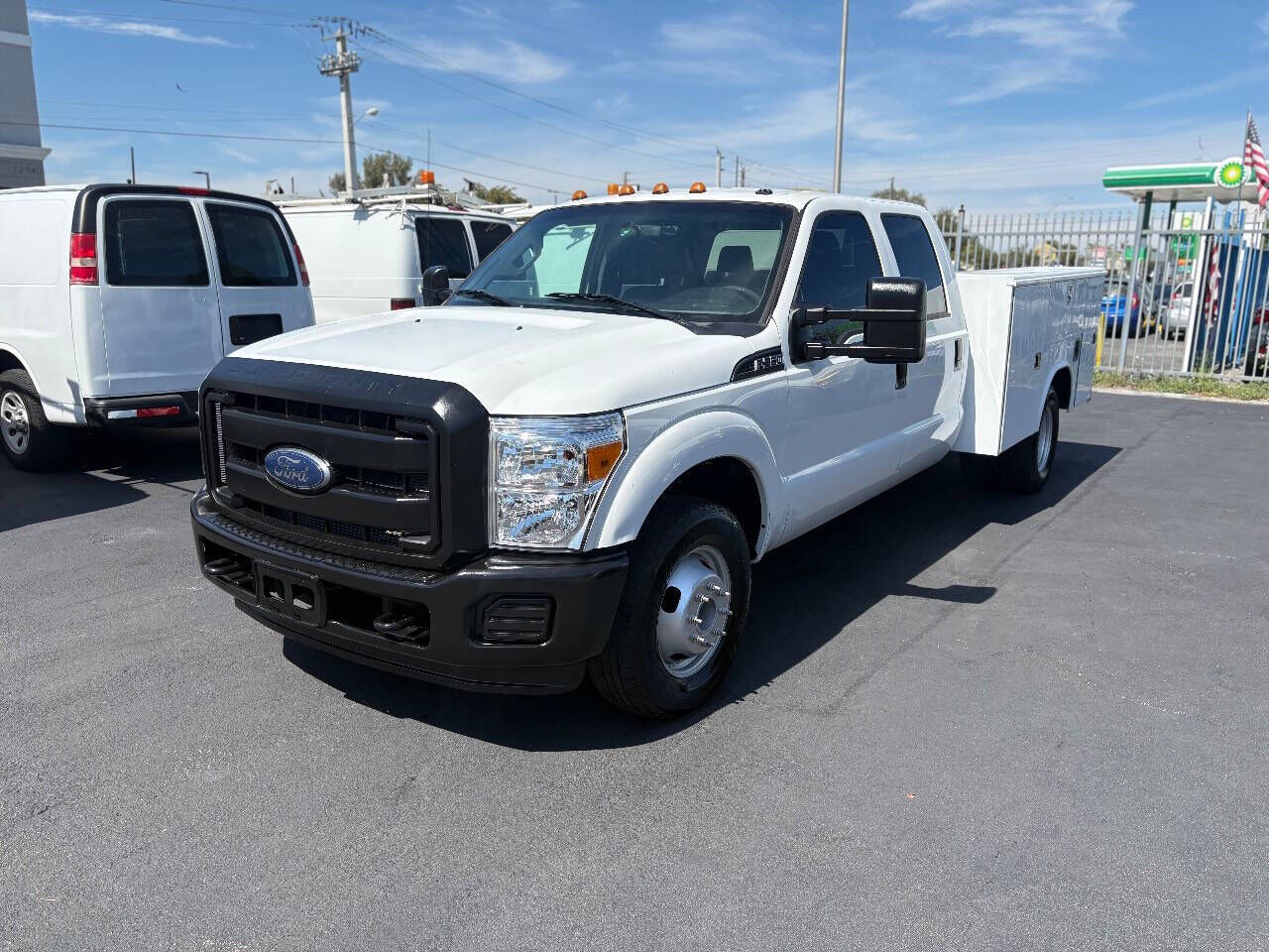2013 FORD F-350