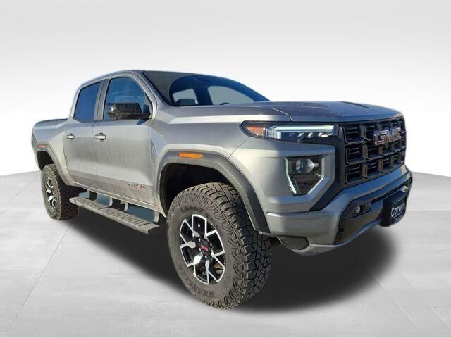 2024 GMC Canyon