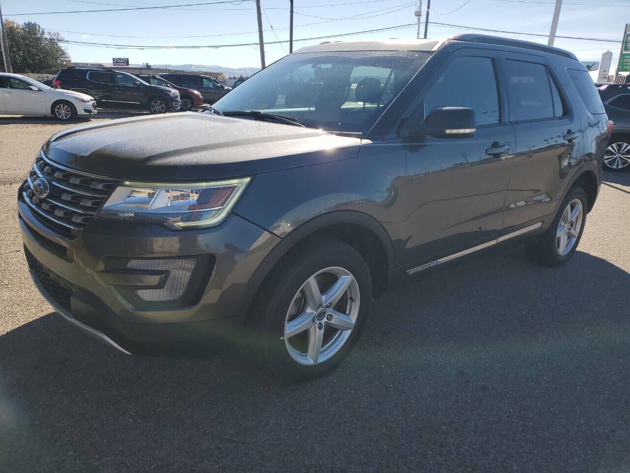 2017 FORD Explorer