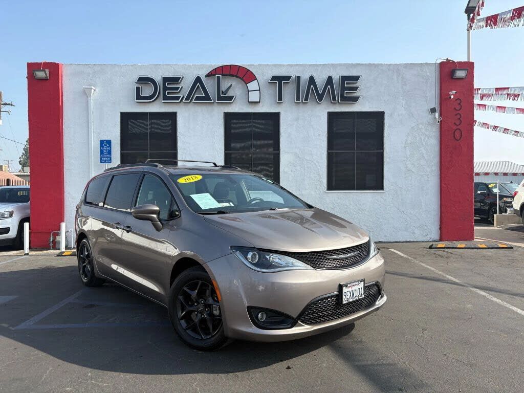 2018 CHRYSLER Pacifica