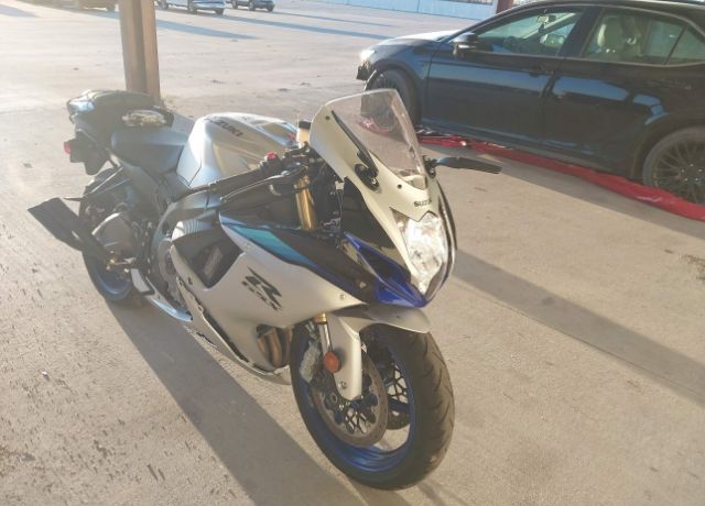 2026 SUZUKI GSX-R750