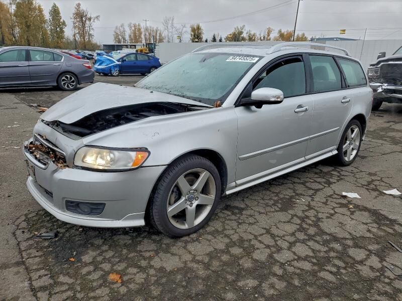 2009 VOLVO V50