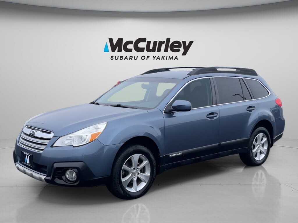 2013 SUBARU Outback