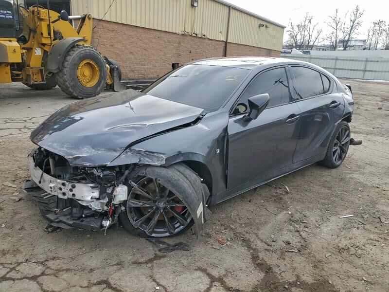 2022 LEXUS IS